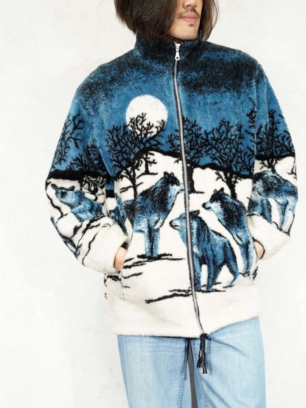 Vintage 1990s Zip-Up Sherpa Jacket with Black and Cream Wolf Print